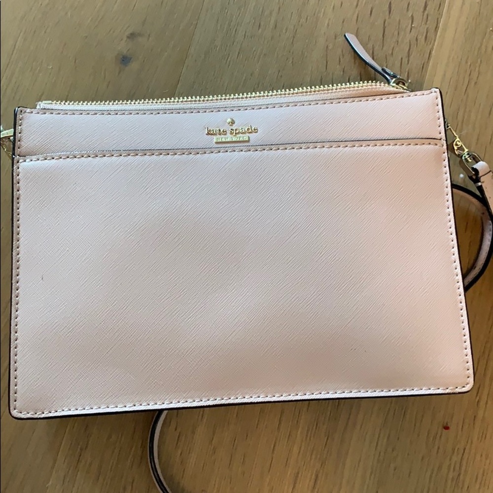 Light pink Kate spade purse - Picture 1 of 3